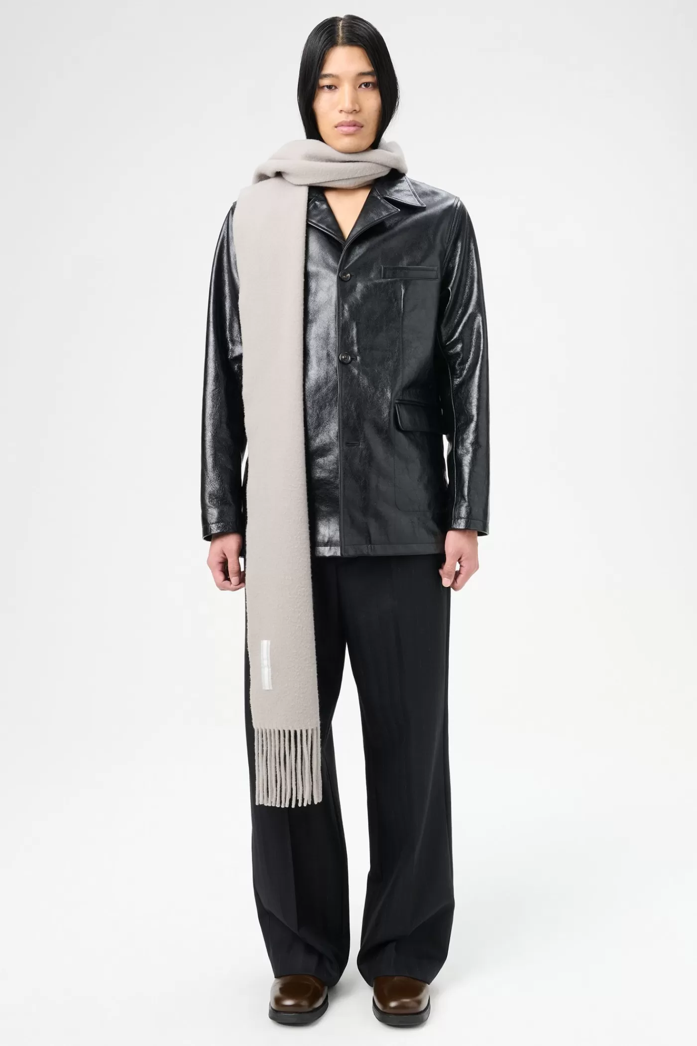Hot Heavy Grain Black Leather Leather
