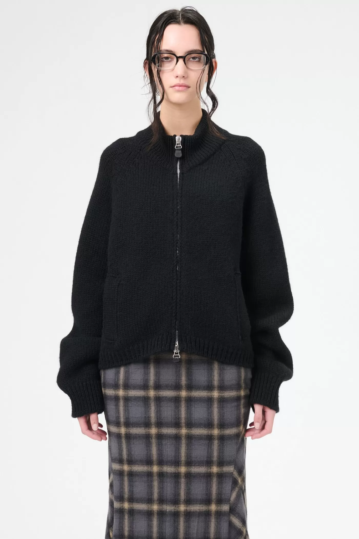 New Jet Black Isles Wool Women Knitwear