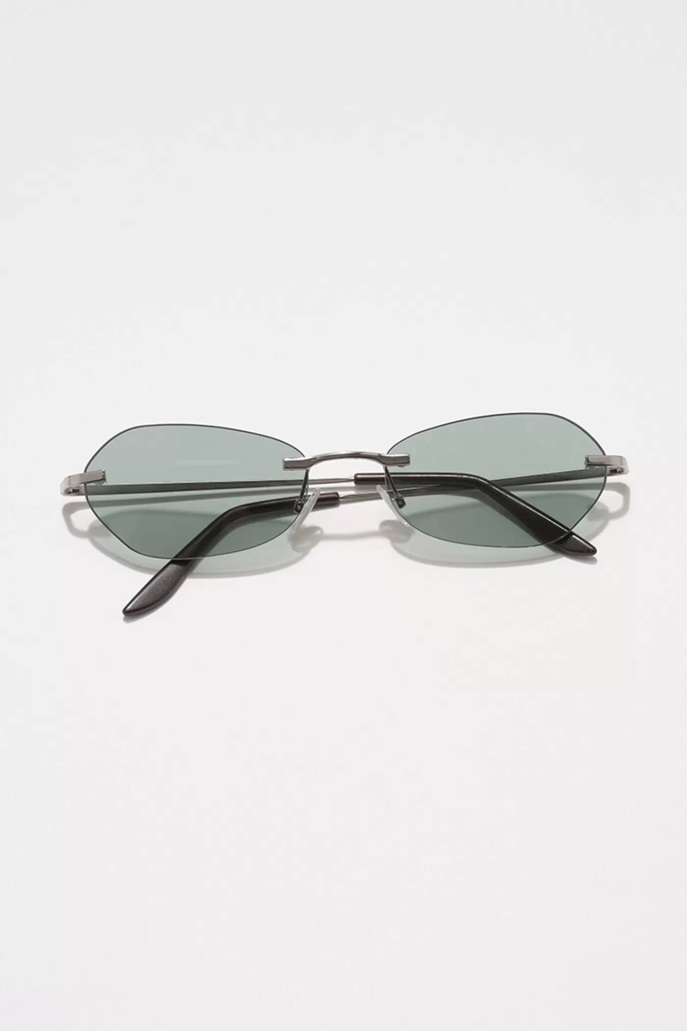 Hot Matte Silver Eyewear