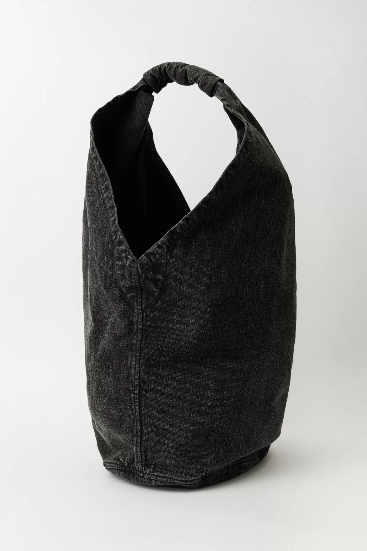 Online Real Black Chain Twill Bags