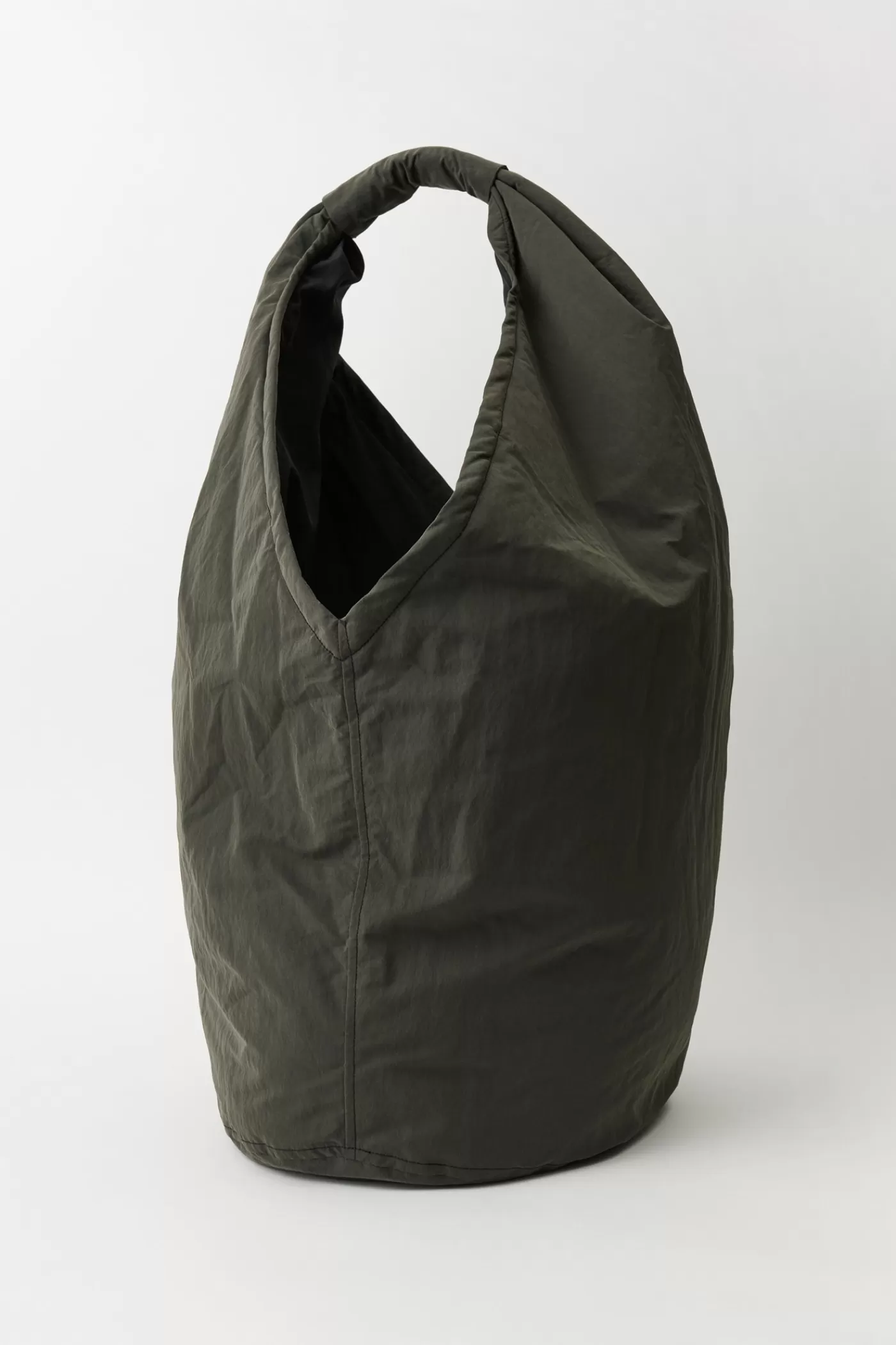Hot Vapor Charcoal Peached Nylon Bags